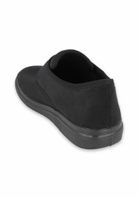 Czarne buty wsuwane z miękką skórą zamszową i gumową podeszwą. Obcas jest zaokrąglony i ma jednolitą konstrukcję dla gładkiego wykończenia.