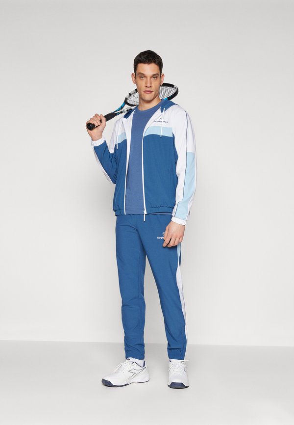 BOLD - Basic T-shirt3