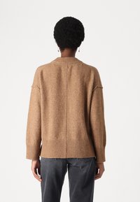 DAY Birger et Mikkelsen Neule - camel