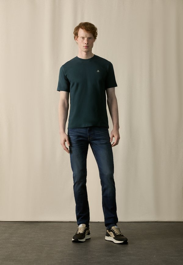 SHORT SLEEVE LOGO PRINT - Basic T-shirt - brayden storm2