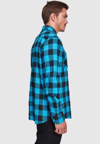 Urban Classics CHECKED - Ing - black/turquoise