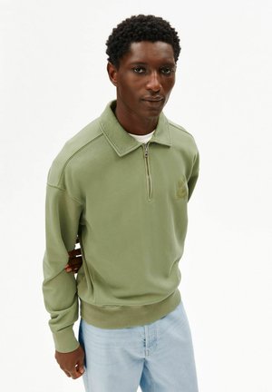 Sweater - fatigue green washed