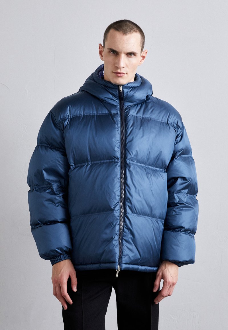 Filippa K PUFFER JACKET - Dunjakker - dawn blue/navy