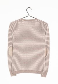 Beige och vit randig tröja med rund armbågsficka, ribbade manschetter och halsringning. Tillverkad av mjukt material, upphängd på en galge.