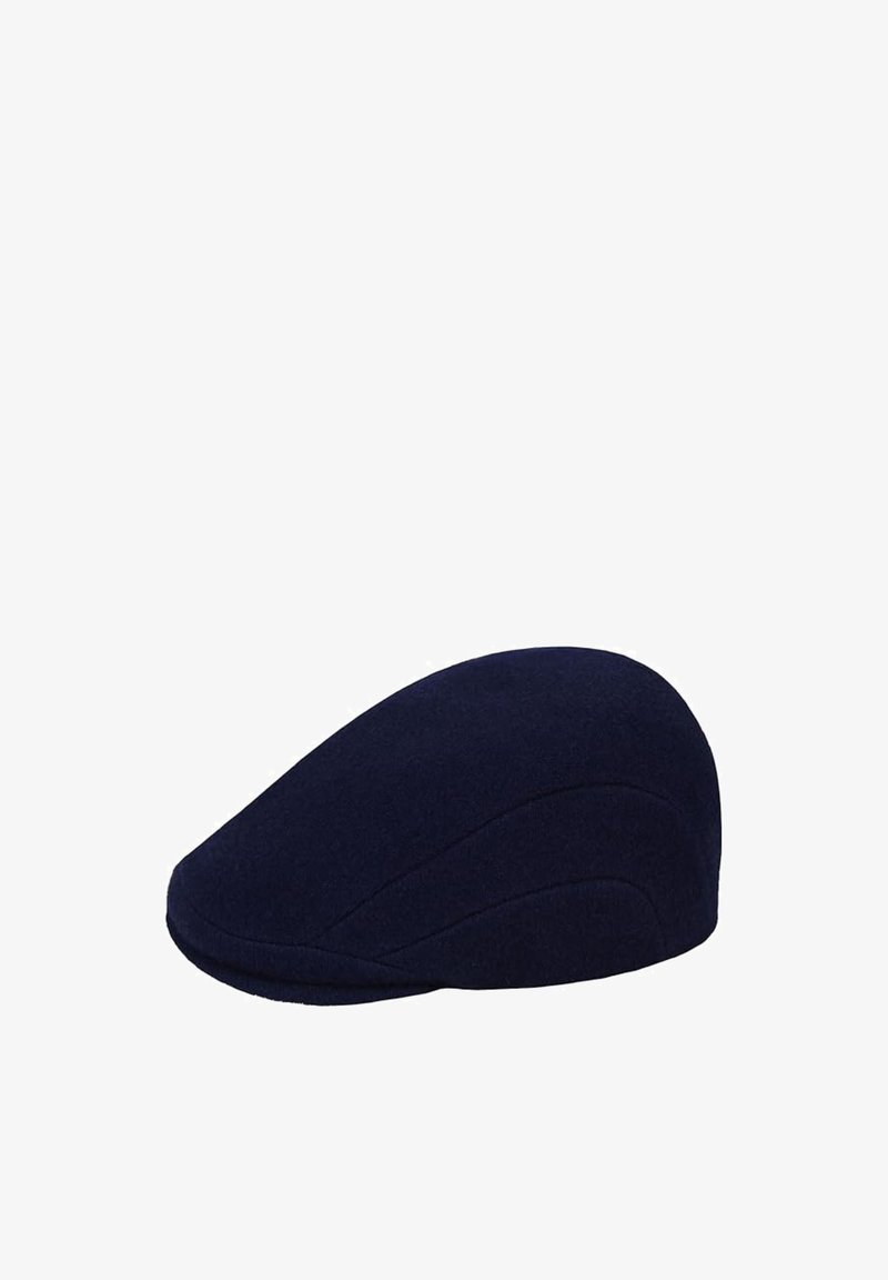 Cappello in lana blu navy con una texture liscia, design curvo e dettagli di cucitura sottile lungo i lati, che offrono un profilo elegante.