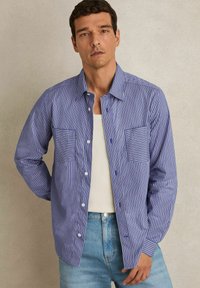Reiss REGULAR FIT - HENDRIXON STRIPE TWIN-POCKET - Marškiniai - blue/white