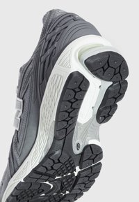 New Balance M1906 UNISEX - Sneakers - dark grey