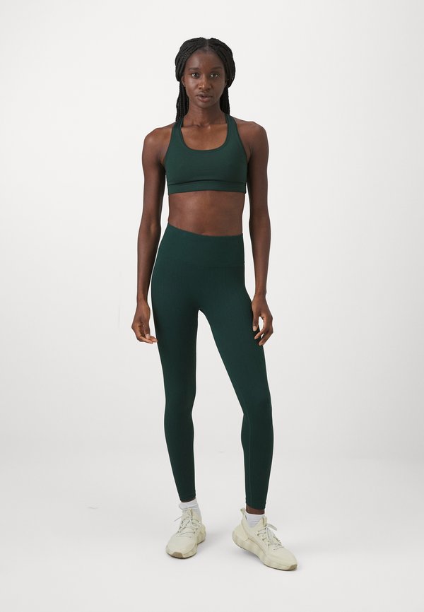 ICONIC BRA - Medium support sports bra - dark pine3