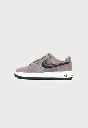 Nike Sportswear, NIKE AIR FORCE 1 '07 UNISEX - Маратонки - cave stone/black/sail