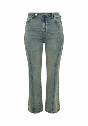 Hoch taillierte, ausgewaschene blaue Jeans aus Denim mit Fronttaschen und ausgestellten Beinen, mit sichtbaren Nähten entlang der Seiten und Nähte.