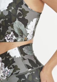 Athlecia FRANCE W szary