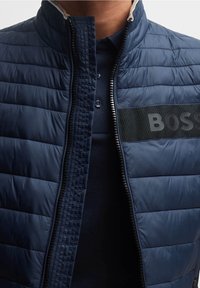 BOSS Väst - dark blue