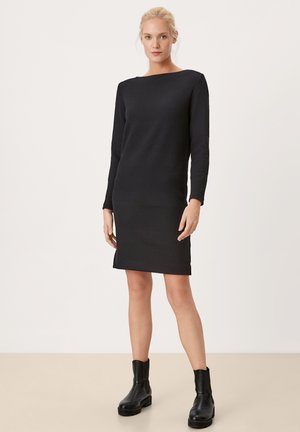 Jumper dress - black