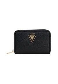 Portafoglio in pelle nera a forma di ciottolo con logo triangolare dorato, chiusura con zip e forma rettangolare. Presenta un esterno testurizzato e hardware minimale.