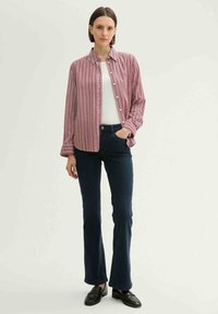 TOM TAILOR GEMUSTERTE - Overhemdblouse - contemporary red check