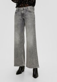 QS Jean flare - steingrau