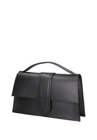 Borsa a tracolla nera in pelle con un design strutturato, manico superiore, chiusura a patta e dettagli di cucitura visibili sul davanti.