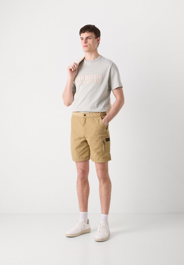 INLINE - Shorts - camel2