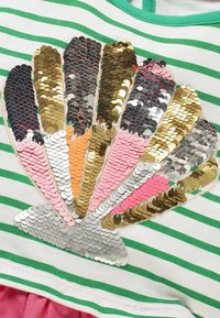 Boden MIT FARBWECHSELNDEN PAILLETTEN - Freizeitkleid - mottled berry