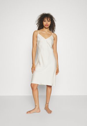 Triumph SENSUALITY  - Camicia da notte - ecru white