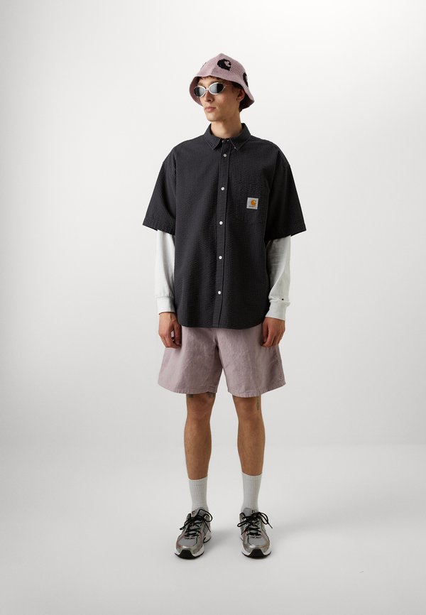 WALTER SINGLE KNEE - Shorts2