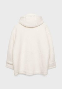 Veste en polaire blanche avec une capuche, des manches longues et une texture douce et moelleuse, vue de dos sur un fond uni.