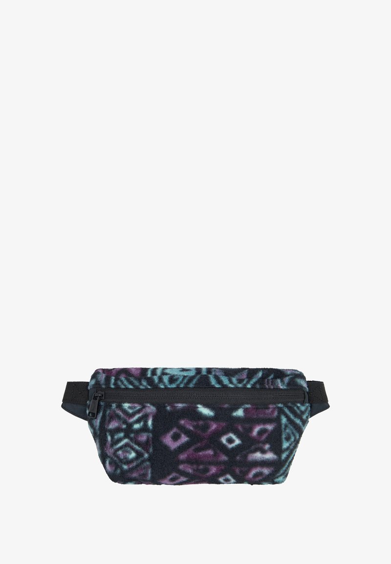 Fleece heuptasje met een zwart, paarse en teal geometrisch patroon, voorzien van een voorzak met rits en een verstelbare band.
