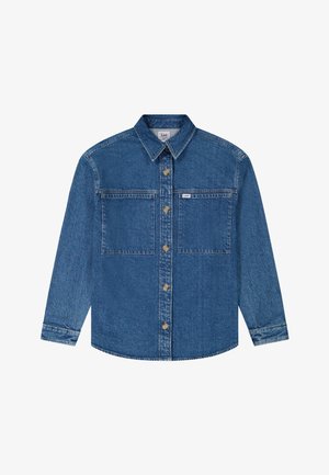 Modra denim srajca z dolgimi rokavi znamke Lee, s sprednjimi gumbi, dvema žepoma na prsih in ostrim ovratnikom.
