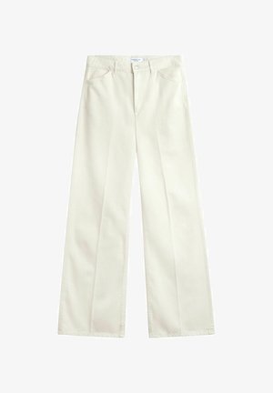 Pantalon large crème taille haute avec fermeture avant à bouton et zip, passants pour ceinture et poches latérales, présenté à plat sur un fond blanc.