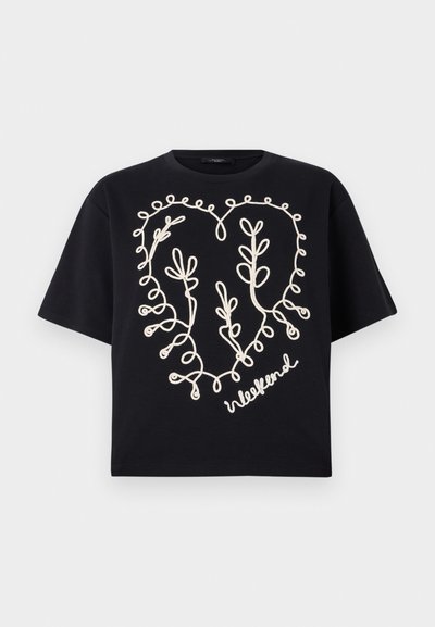 Black cotton t-shirt with a loose fit, featuring a cream-colored embroidered heart design and the word "weekend" in cursive at the bottom.