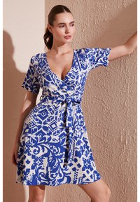 LELA REGULAR FIT - Kasdienė suknelė - blue