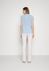 Patrizia Pepe PANTALONI TROUSERS - Nadrágok - bianco