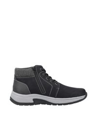 Bottines en cuir noir avec un col en tissu gris, fermeture éclair sur le côté et semelles en caoutchouc blanches. Caractéristiques de couture contrastante et d'une finition texturée.