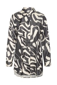 Pikkade varrukatega nööpidega särk, millel on musta ja valge abstraktse pintslitõmbe muster ning terava kraega.