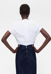 GAP GAPSTUDIO POPLIN BODYSUIT - Bluza - optic white