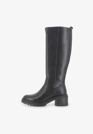 Bota negra hasta la rodilla hecha de cuero suave, con puntera redonda, tacón cuadrado y costuras mínimas para un diseño limpio. Suela texturizada para mayor agarre.