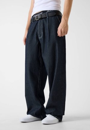 - Jeansy Straight Leg