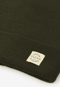 Blend BHScam - Muts - forest night