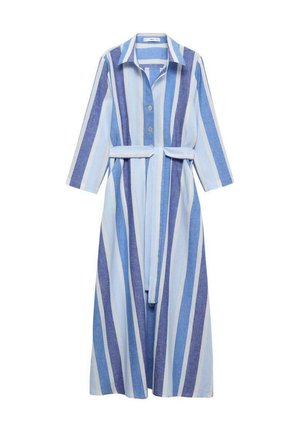 Langes, knöpfbares Kleid in hellblauen und weißen vertikalen Streifen, mit einem taillierten Gürtel und 3/4-langen Ärmeln. Hergestellt aus einem leichten Stoff.