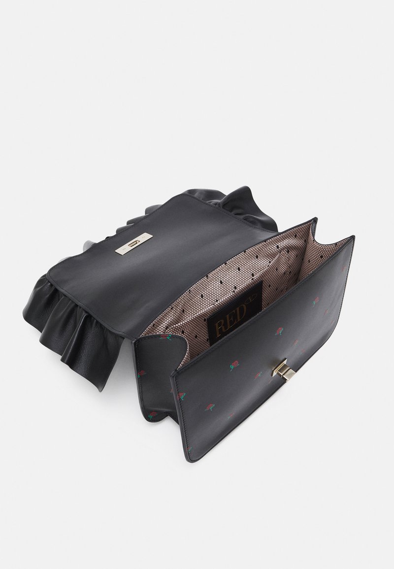 Damen Bekleidung | Red V CROSS BODY BAG Umhängetasche nero/schwarz - AZ68080 Damen Bekleidung | Red V CROSS BODY BAG Umhängetasche nero/schwarz - AZ68080