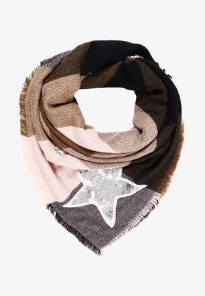 Écharpe douce tissée avec des blocs marron, beige et noir, ornée d'une grande étoile blanche en sequins et d'une petite épingle étoile argentée, avec des bords frangés.