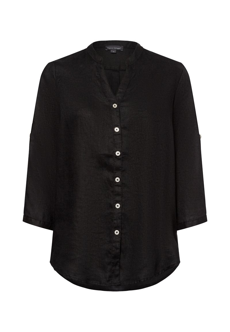 Schwarze Button-up-Bluse mit V-Ausschnitt, Dreiviertelärmeln und geschwungenem Saum. Mit strukturiertem Stoff und kleinen weißen Knöpfen entlang der Vorderseite.
