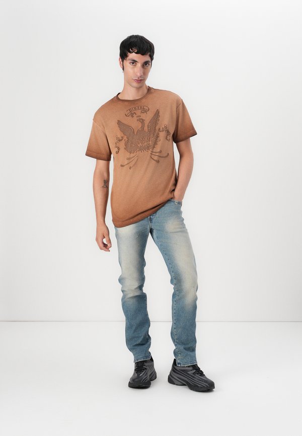 NORM - Print T-shirt2