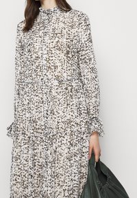 RIANI Abito a camicia - white