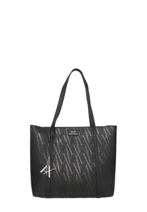 Borsa a tracolla nera realizzata in materiale sintetico testurizzato. Presenta un motivo sottile, due manici lunghi e un ciondolo logo argentato attaccato.