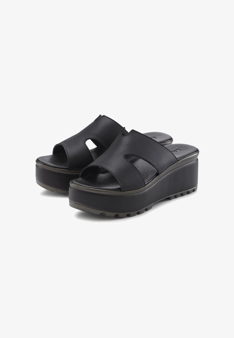 Schwarze Platform-Sandalen aus glattem Leder, mit zwei Ausschnitten im Obermaterial und einer profilierten Gummisohle.