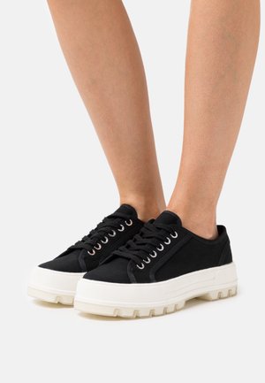 Zign Baskets basses - black