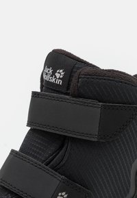 Jack Wolfskin POLAR BEAR TEXAPORE HIGH UNISEX - Botas para la nieve - black/grey