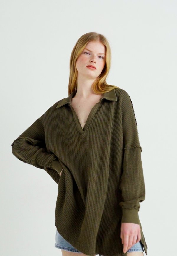 TRAVIS - Jumper - military olive4