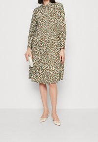 Marc O'Polo Abito a camicia - beige